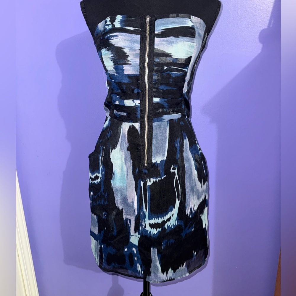Elegant Blue and Black Strapless Dress